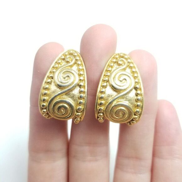 Vintage Gold Tone Spiral Design Half Hoop Clip On Earrings, Retro 80s Style - Picture 1 of 5